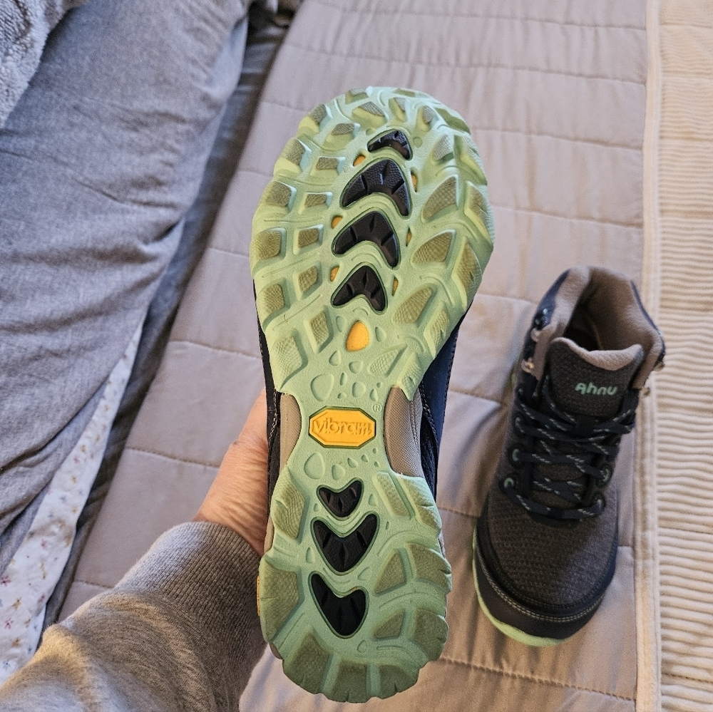 Ahnu Womens Navy & Mint Green Hiking Boots Size 6.5 - Picture 8 of 8